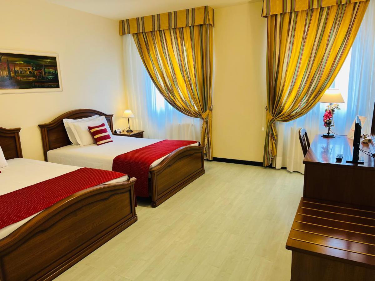 Albergo Italia Fossalta di Piave Exterior photo